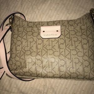 Calvin Klein Cross body